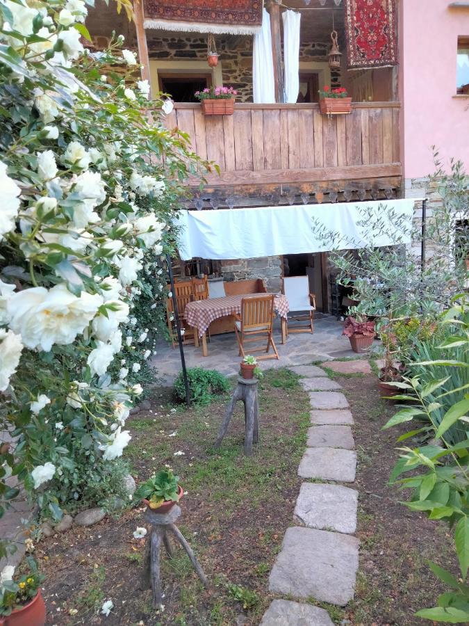 Shanty Calasca-Castiglione 外观 照片